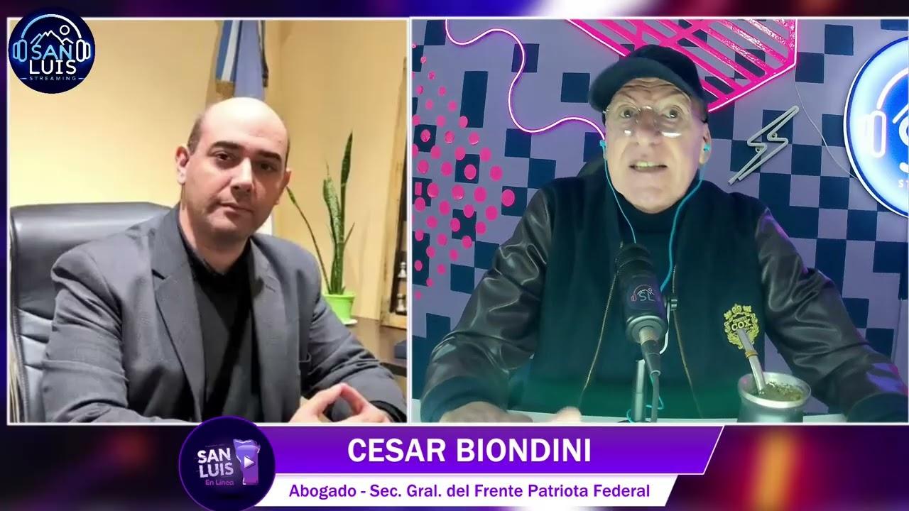 César Biondini dialogando durante la entrevista