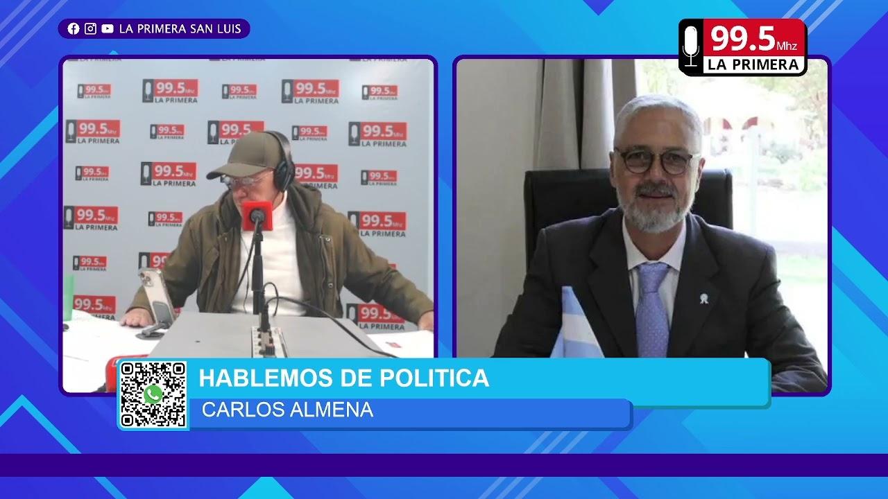 El dirigente Carlos Almena analizando la situación social en los estudios de San Luis Streaming junto al periodista Alberto Trombetta.